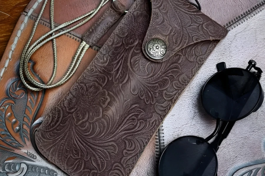Unisex Neck Sunglasses Pouch